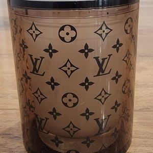 LV CANDLES